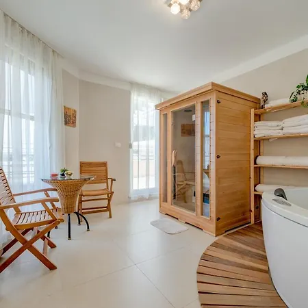 Excelsio Luxury Heaven - Private Split